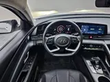 现代 伊兰特 2022款 1.5L CVT LUX尊贵版 国VI 5