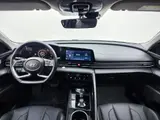 现代 伊兰特 2022款 1.5L CVT LUX尊贵版 国VI 6