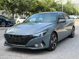 伊兰特 2022款1.5L CVT LUX尊贵版 9