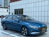 现代 伊兰特 2021款 1.5L CVT LUX尊贵版 1