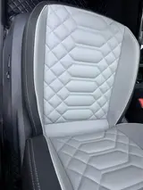 Volkswagen Tayron, 2023 модельного года, 280TSI, передний привод, комплектация Deluxe Plus 16