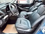 Subaru Forester 2022 2.0i AWD Luxury EyeSight 2.0L АКПП Полный привод 8