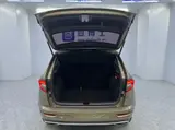 Skoda Karoq 2022 TSI280 Prestige Edition 1.4T АКПП Передний привод 20