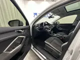 Audi Q3 2022 35 TFSI S-line 13