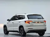Skoda Karoq 2022 TSI280 Luxury Edition 1.4T АКПП Передний привод 16