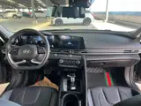 Hyundai Elantra, 2023 модельного года, 1.5L CVT LUX, комплектация «Люкс», экологический класс China VI 5