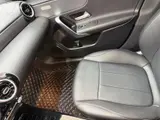 奔驰A级 2022款 改款 A 180 L 运动轿车 3