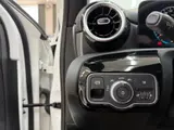 奔驰A级 2022款 改款 A 180 L 运动轿车 7