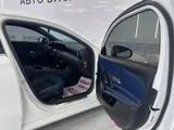 Mercedes-Benz A-класс, 2022 модельного года (рестайлинг), A 180 L, спортивный седан 19