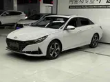 Hyundai Elantra, 2022 модельного года, 1.5L CVT LUX, комплектация «Люкс», экологический класс China VI 1