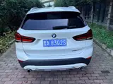 X1 2022款 sDrive20Li 时尚型 1.5T 自动 前置前驱 14