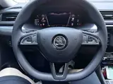 Skoda Superb 2022 TSI280 DSG Prestige Edition 1.4T АКПП Передний привод 4