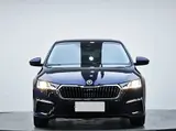 Skoda Octavia PRO 2022 TSI280 Luxury Edition 1.4T АКПП Передний привод 7