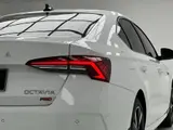 Skoda Octavia PRO 2023 Рестайлинг TSI280 Prestige Edition 1.4T АКПП Передний привод 16