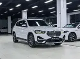 BMW X1 2022 sDrive20Li Fashion 1.5T АКПП Передний привод 6