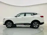 哈弗H6 2023款 国潮版 1.5T 自动冠军版 1.5T 自动 前置前驱 4