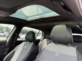 Volkswagen Golf, 2021 модельный год, комплектация R-Line, 1.4T, DCT (роботизированная КПП с двойным сцеплением), передний привод 2