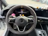 Volkswagen Golf, 2021 модельный год, комплектация R-Line, 1.4T, DCT (роботизированная КПП с двойным сцеплением), передний привод 3