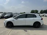 Volkswagen Golf, 2021 модельный год, комплектация R-Line, 1.4T, DCT (роботизированная КПП с двойным сцеплением), передний привод 8