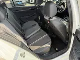 Volkswagen Golf, 2021 модельный год, комплектация R-Line, 1.4T, DCT (роботизированная КПП с двойным сцеплением), передний привод 13