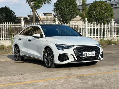 Audi A3L, 2023 модельного года (рестайлинг), 35 TFSI, комплектация Люкс-спортивная