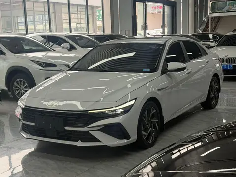 Hyundai Elantra, 2023 модельного года, 1.5L CVT LUX, комплектация «Люкс»