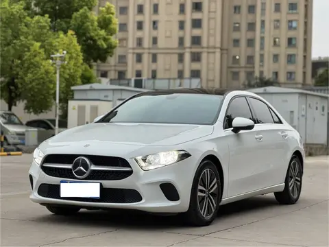 Mercedes-Benz A-Class, 2022 модельного года, A 180 L