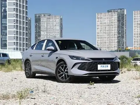 Qin L DM-i 2026 128KM Leading Edition, Передний привод