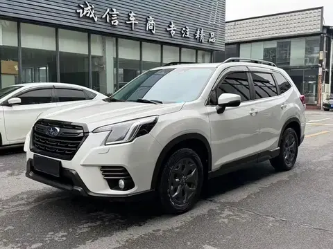 Subaru Forester 2022 2.0i AWD Luxury EyeSight 2.0L АКПП Полный привод